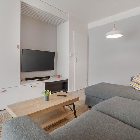 Narnia Apartment Oradea Ngoại thất bức ảnh