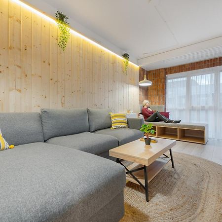 Narnia Apartment Oradea Ngoại thất bức ảnh